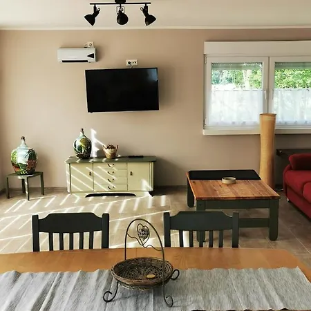 Carmen Holiday home